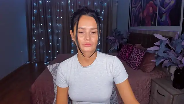 DanaSincere online show from 09-13-25, 05:40