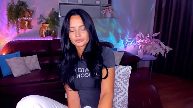 Snapshot of DanaSincere chatting on 06-15-26, 03:31 DanaSincere online show from 06-15-26, 03:31