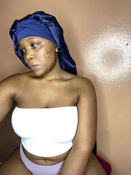 Beyoncex05 online show from 03-06-26, 10:06