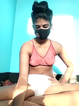Snapshot of Retisha-Redoy chatting on 03-15-25, 10:57 Retisha-Redoy online show from 03-15-25, 10:57