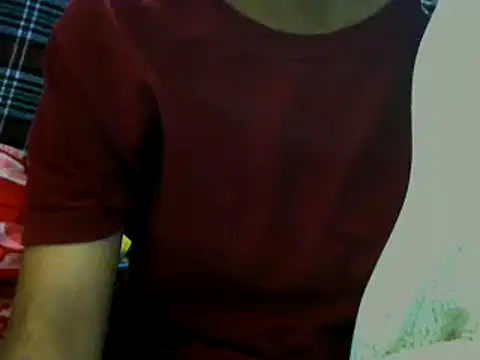 Snapshot of mayra89 chatting on 02-04-26, 02:34 mayra89 online show from 02-04-26, 02:34