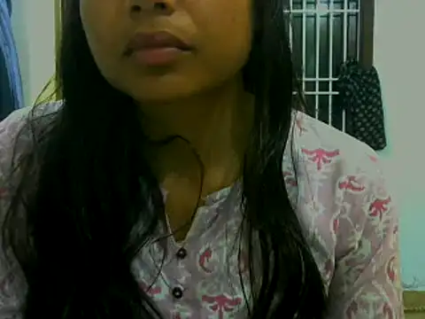 Snapshot of mayra89 chatting on 02-18-26, 02:57 mayra89 online show from 02-18-26, 02:57