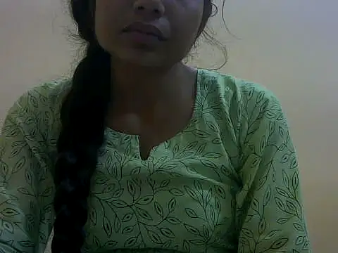 Snapshot of mayra89 chatting on 03-06-26, 04:25 mayra89 online show from 03-06-26, 04:25