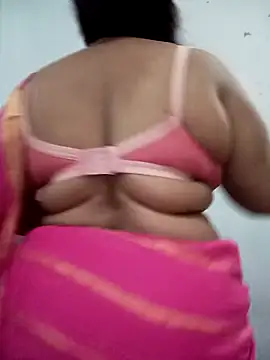 Snapshot of Neha-Bhabhi-Rasily chatting on 04-21-26, 06:09 Neha-Bhabhi-Rasily online show from 04-21-26, 06:09