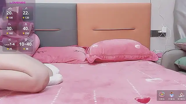 Snapshot of guoguo7777777 chatting on 03-20-25, 08:53 guoguo7777777 online show from 03-20-25, 08:53