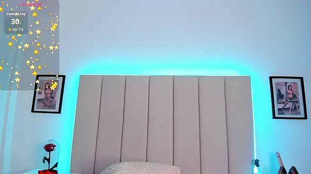 aurora collinss  online show from 05-06-26, 01:49