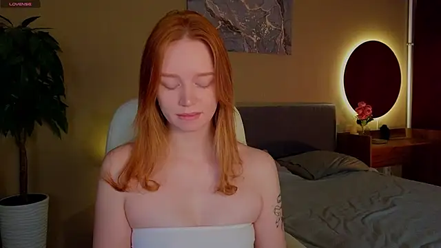 Snapshot of Ckarollina chatting on 09-14-25, 07:18 Ckarollina online show from 09-14-25, 07:18