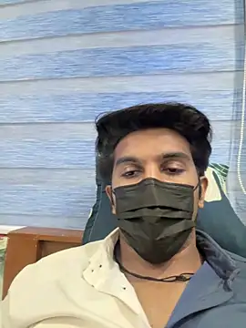 Snapshot of stranger__king786 chatting on 03-09-25, 02:18 stranger king786 online show from 03-09-25, 02:18