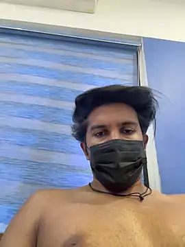 Snapshot of stranger__king786 chatting on 03-11-25, 09:45 stranger king786 online show from 03-11-25, 09:45