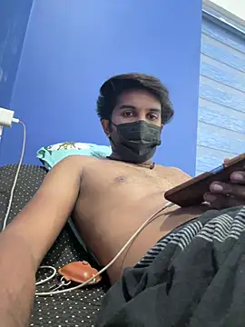 Snapshot of stranger__king786 chatting on 03-23-25, 07:09 stranger king786 online show from 03-23-25, 07:09