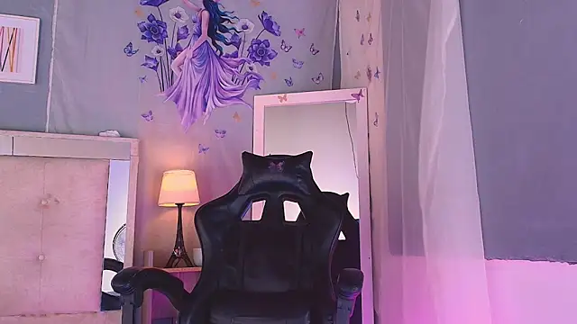 Snapshot of Emily_Castillo_1 chatting on 03-21-26, 08:19 Emily Castillo 1 online show from 03-21-26, 08:19