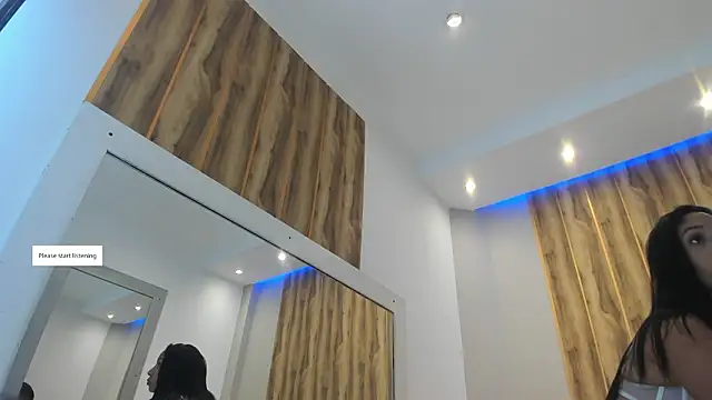 Lucy Canel online show from 03-26-26, 06:13