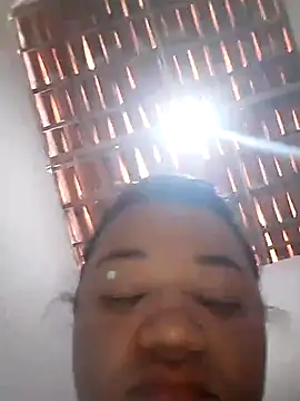 Snapshot of viviksmel chatting on 09-27-25, 01:27 viviksmel online show from 09-27-25, 01:27