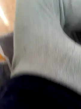 Snapshot of ategurl192 chatting on 12-15-25, 08:07 ategurl192 online show from 12-15-25, 08:07