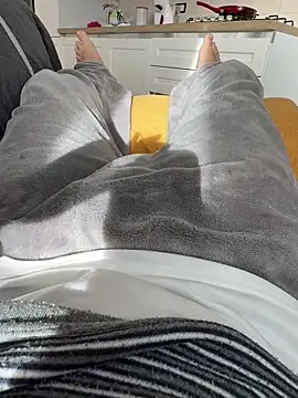 Snapshot of ategurl192 chatting on 04-03-26, 06:11 ategurl192 online show from 04-03-26, 06:11