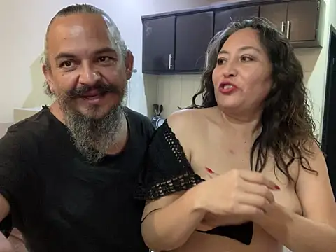 Snapshot of Sollhmaarh chatting on 11-08-25, 05:18 Sollhmaarh online show from 11-08-25, 05:18