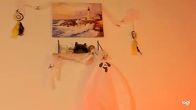 Aprillebony online show from 10-21-25, 08:42