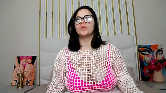 Eliss Shyyo online show from 09-24-25, 06:28