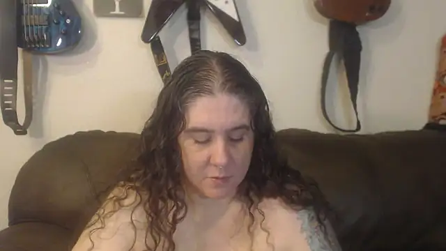 Dreaming Of Blue online show from 03-09-25, 07:37