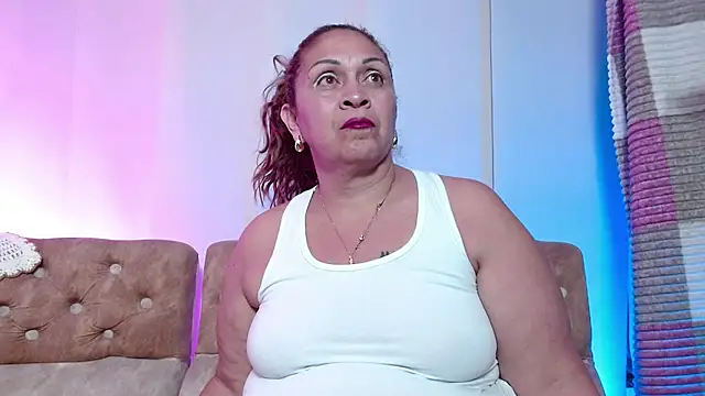 Snapshot of scarlettbooty chatting on 02-23-26, 03:59 scarlettbooty online show from 02-23-26, 03:59