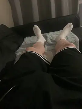 Maxpeins online show from 05-18-26, 05:08