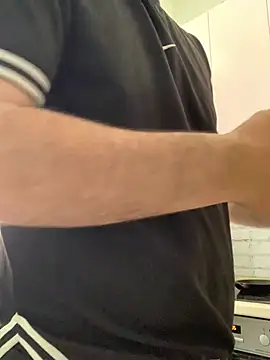Maxpeins online show from 05-19-26, 06:09