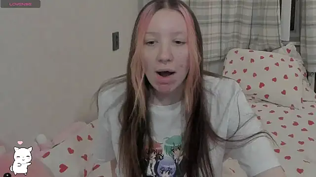 Snapshot of JayMollyy chatting on 03-19-25, 06:34 JayMollyy online show from 03-19-25, 06:34