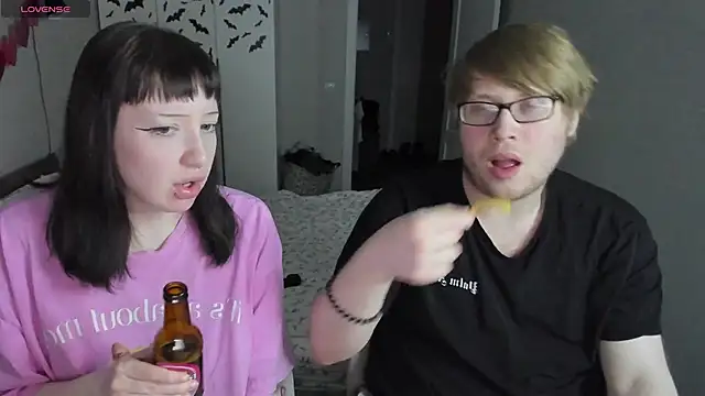 JayMollyy online show from 04-25-26, 05:32