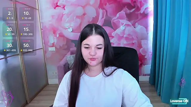 ElinaMils online show from 05-16-26, 10:36