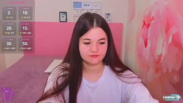 ElinaMils online show from 05-17-26, 06:22