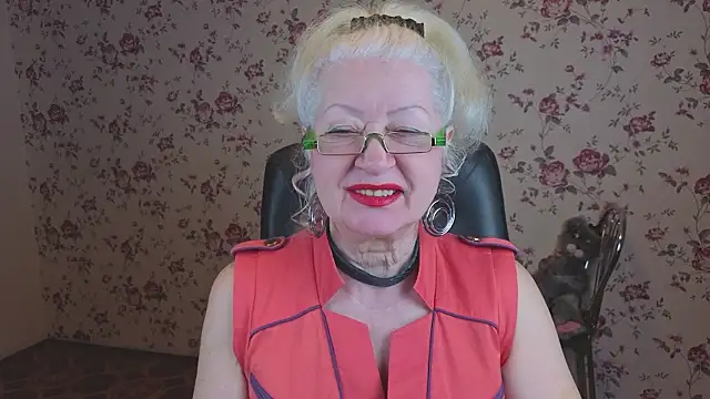 Maya Mayflower online show from 01-09-26, 02:58