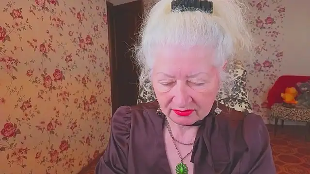 Maya Mayflower online show from 06-05-26, 03:35