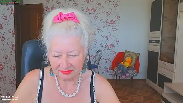 Maya Mayflower online show from 06-22-26, 03:19