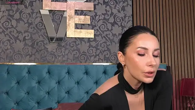 Vanessao1 online show from 05-25-26, 02:34
