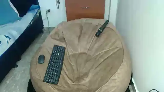 KratosAfroditacs online show from 09-30-25, 12:37