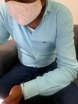 Decant Ruhi143 online show from 03-03-25, 06:04