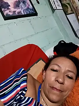 Snapshot of Antonela45 chatting on 03-10-25, 01:45 Antonela45 online show from 03-10-25, 01:45