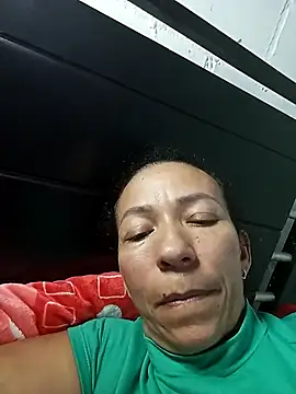 Snapshot of Antonela45 chatting on 03-21-25, 01:13 Antonela45 online show from 03-21-25, 01:13