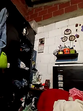 Snapshot of Antonela45 chatting on 10-24-25, 02:52 Antonela45 online show from 10-24-25, 02:52