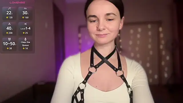 lanaloulou online show from 11-07-25, 09:59