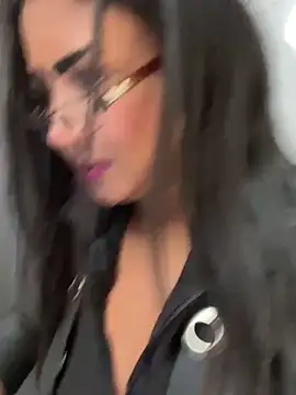 Snapshot of Ariana_Rodriguez chatting on 03-21-25, 02:29 Ariana Rodriguez online show from 03-21-25, 02:29
