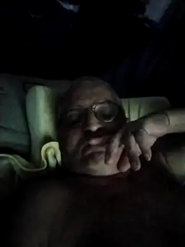 coolbrady17 online show from 03-05-25, 08:32