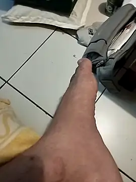 coolbrady17 online show from 03-05-25, 11:38