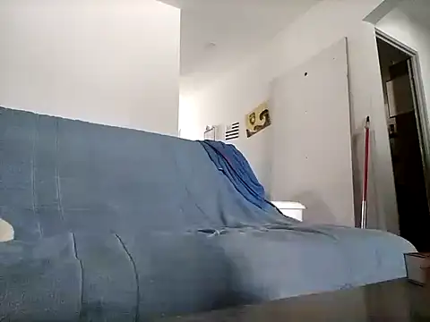 coolbrady17 online show from 03-08-25, 06:32