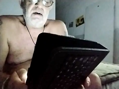 coolbrady17 online show from 03-16-25, 09:58