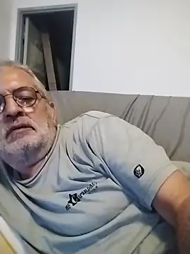 coolbrady17 online show from 03-21-25, 06:29