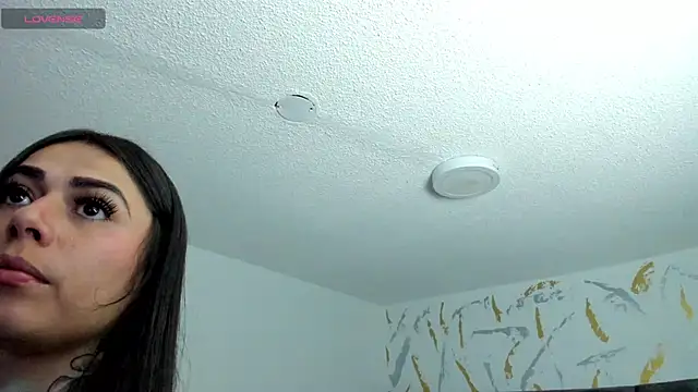 Cristal Velle online show from 06-18-26, 01:04