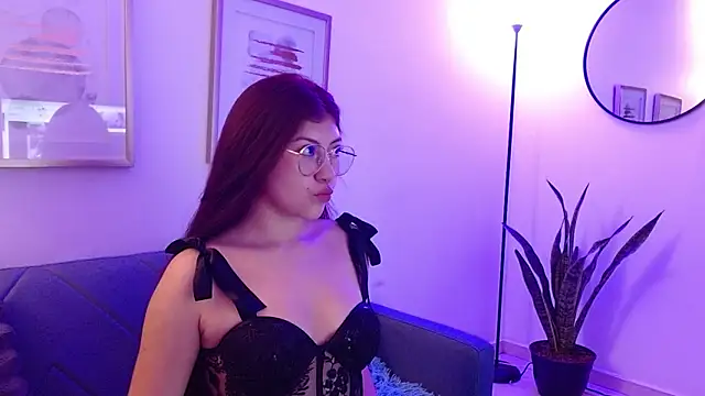 BellaRosee   online show from 03-06-25, 01:37