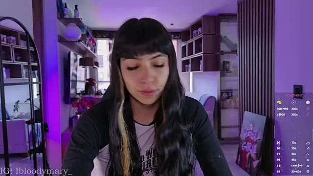 Snapshot of Saraa_Desiree chatting on 04-24-26, 06:54 Saraa Desiree online show from 04-24-26, 06:54