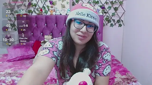 Snapshot of Anny__cute chatting on 03-13-25, 12:35 Anny cute online show from 03-13-25, 12:35